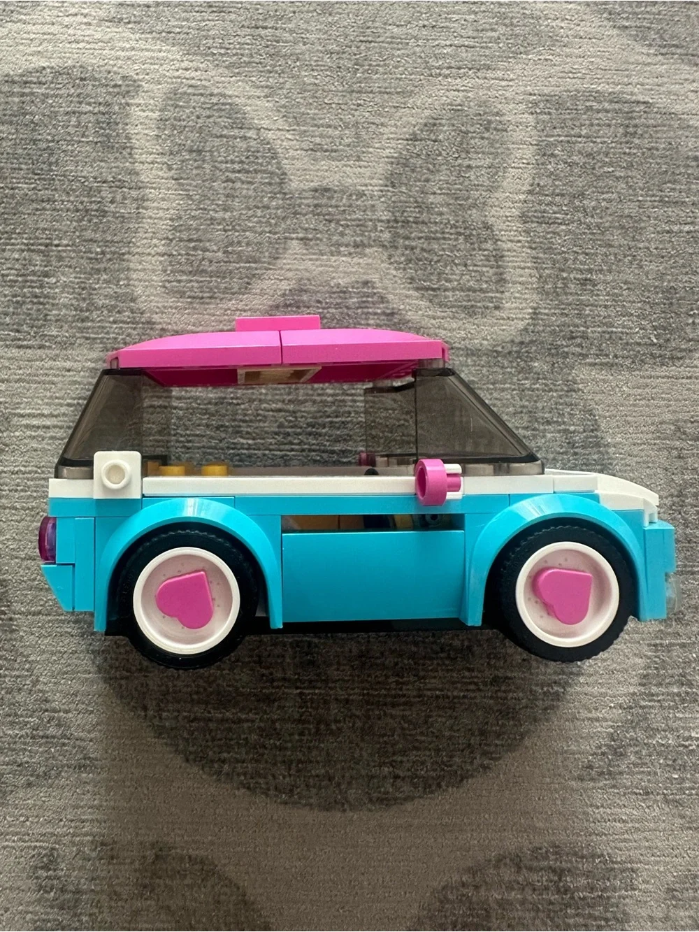 Olivia's Electric Car 41443 - retired